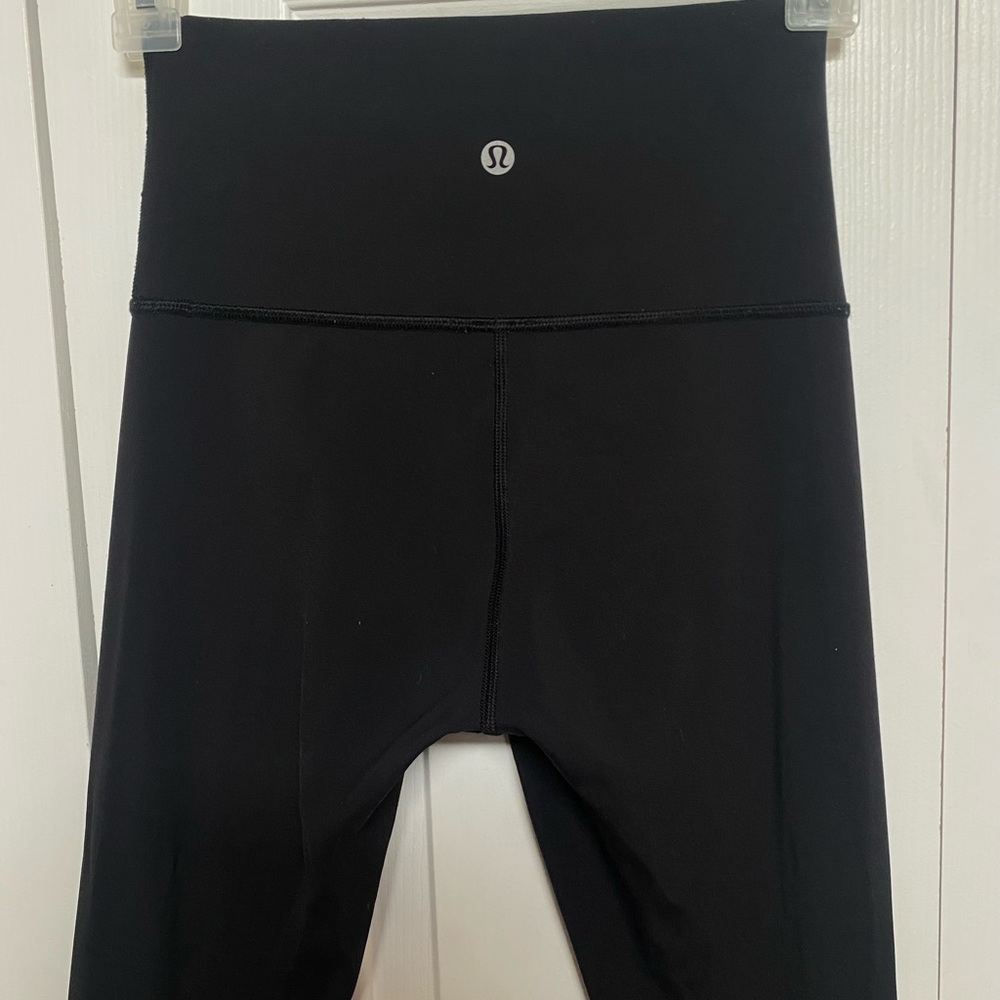 Wunder Under Lululemon Leggings, size 2